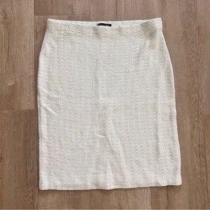 St. John Knit Pull‎ On Skirt Women's Size M Ivory